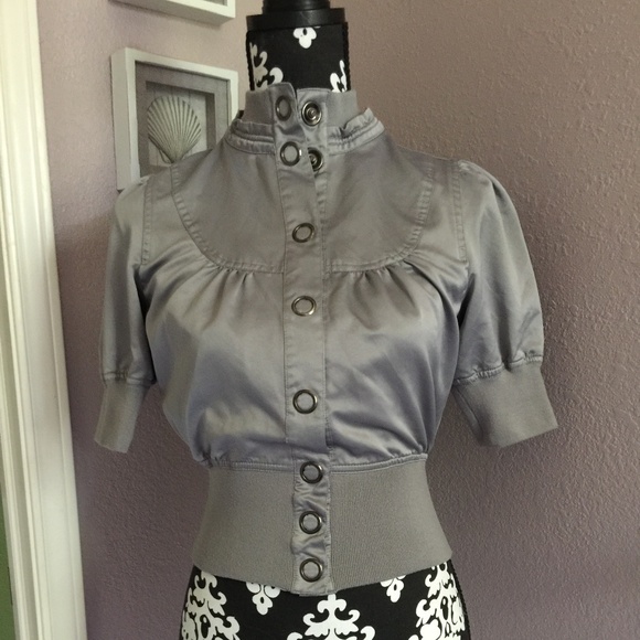 SOLD WET SEAL Grey Cropped Moto Style Snap Jacket - Picture 2 of 8